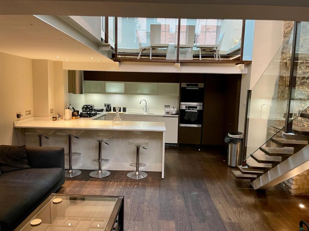 4 Floor Apartment In Covent Garden London Ngoại thất bức ảnh